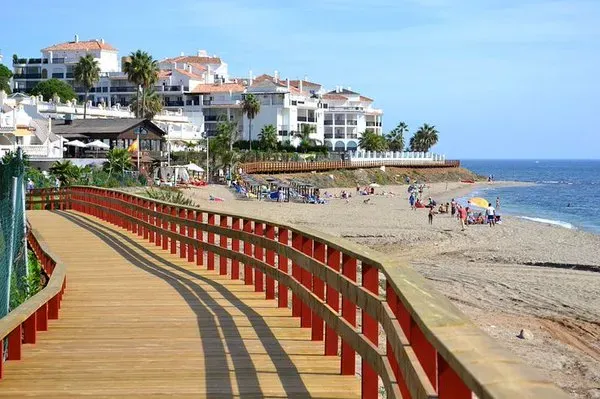 Living and Holidaying in La Cala de Mijas